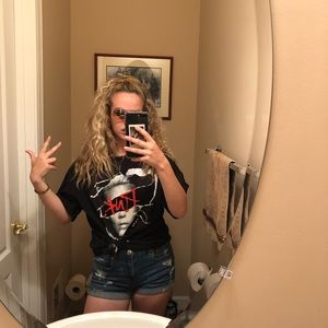 Meet your Posher, Denise